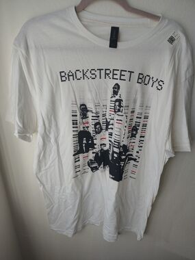 Backstreet Boys White Graphic Tee - Men's Band Shirt Large